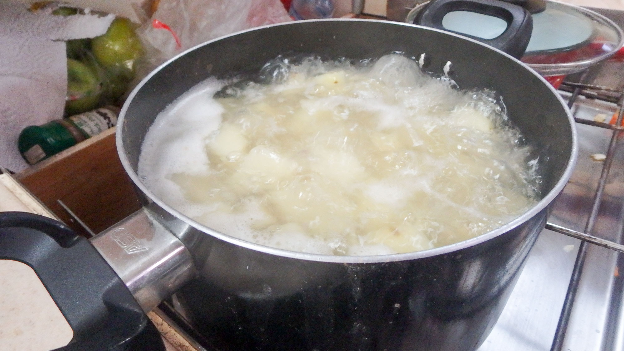 boiling potatoes